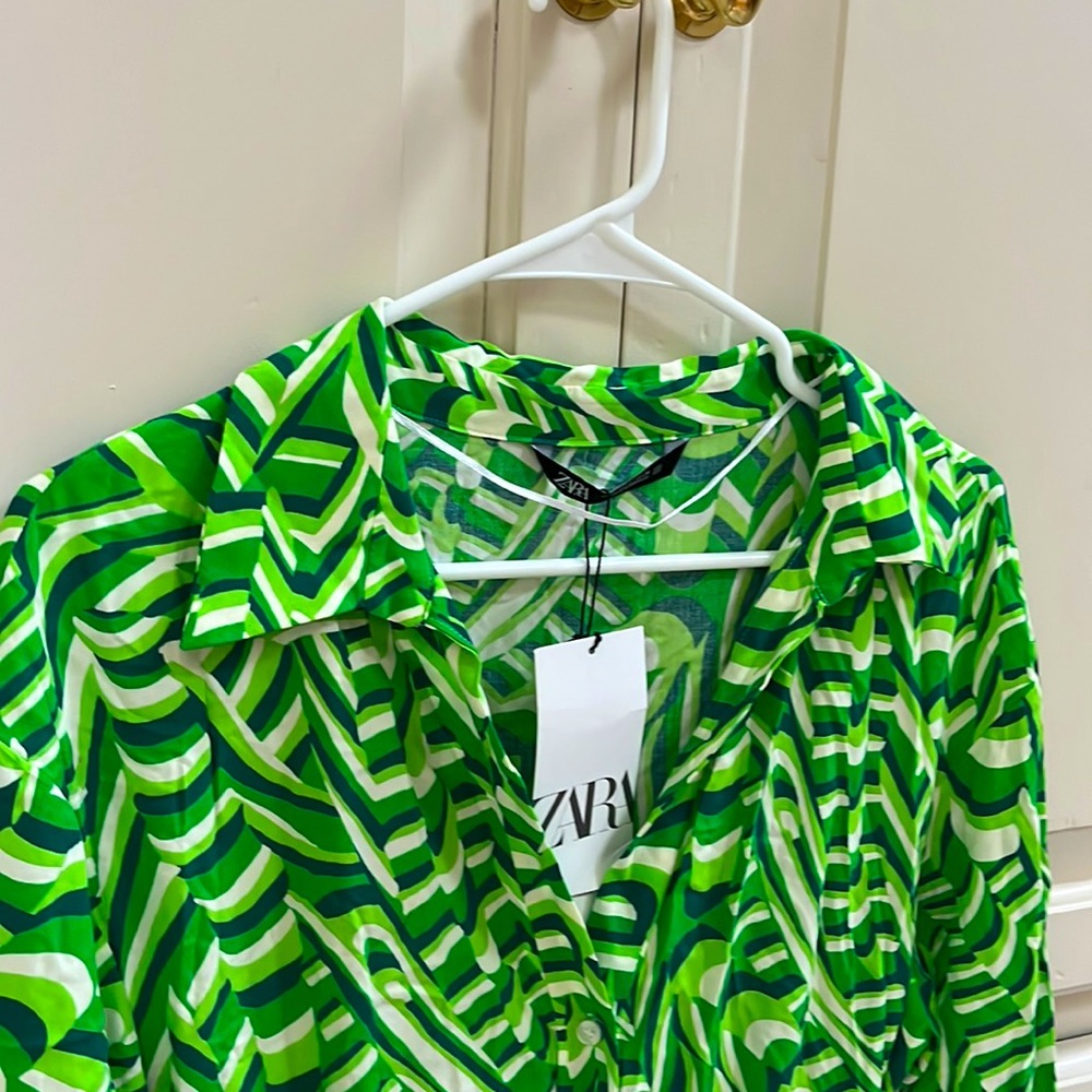 (NWT) Zara Long Sleeved Green Dress - Picture 2 of 5